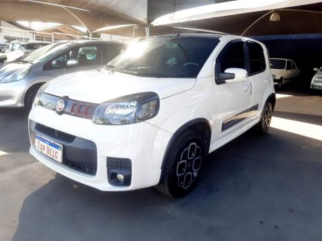 FIAT Uno 1.4 4P FLEX SPORTING, Foto 3