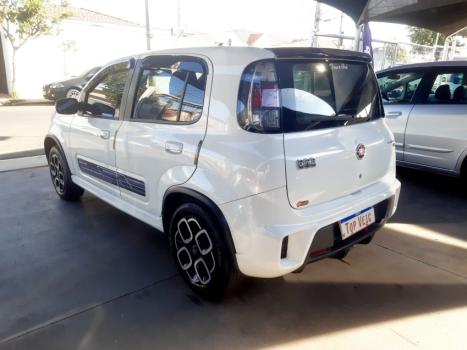 FIAT Uno 1.4 4P FLEX SPORTING, Foto 6