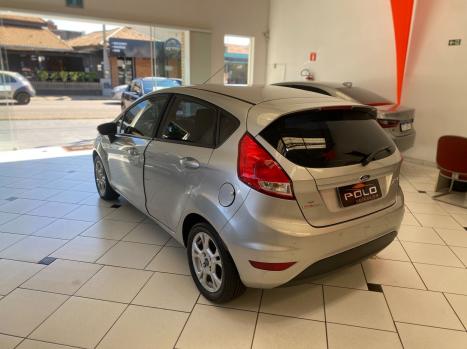 FORD Fiesta Hatch 1.6 4P FLEX SE POWERSHIFT AUTOMTICO, Foto 4