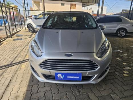 FORD Fiesta Hatch 1.6 16V 4P FLEX SEL POWERSHIFT AUTOMTICO, Foto 3