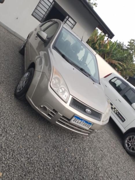 FORD Fiesta Sedan 1.6 4P FLEX, Foto 1