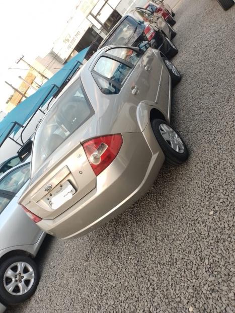 FORD Fiesta Sedan 1.6 4P FLEX, Foto 2