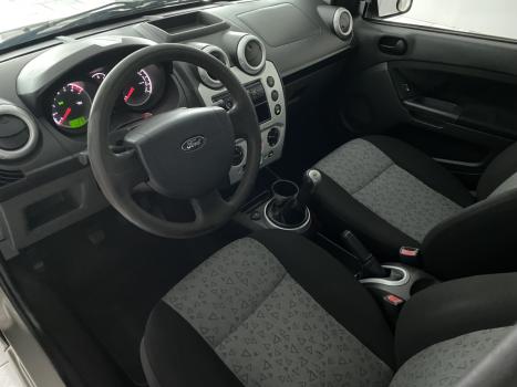 FORD Fiesta Sedan 1.6 4P FLEX, Foto 9