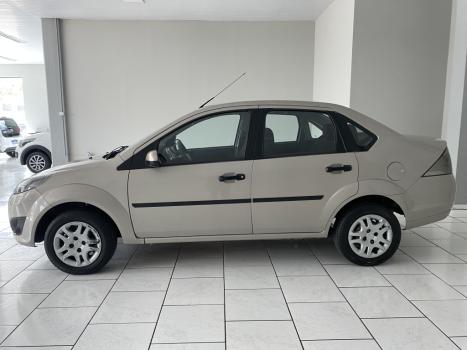 FORD Fiesta Sedan 1.6 4P FLEX, Foto 10