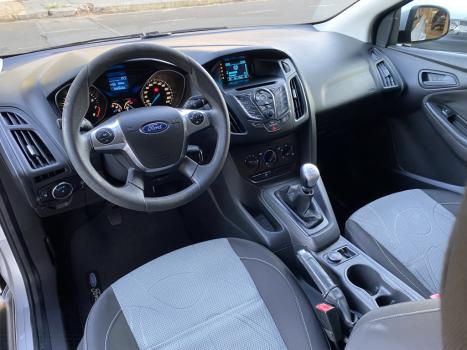 FORD Focus Hatch 1.6 16V 4P FLEX S, Foto 8