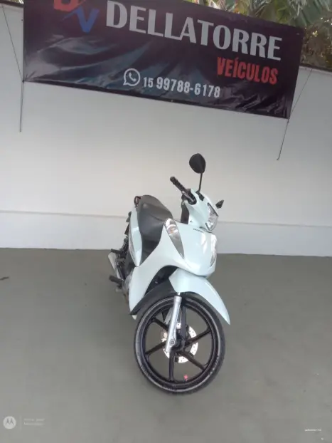 HONDA Biz 125 EX, Foto 3