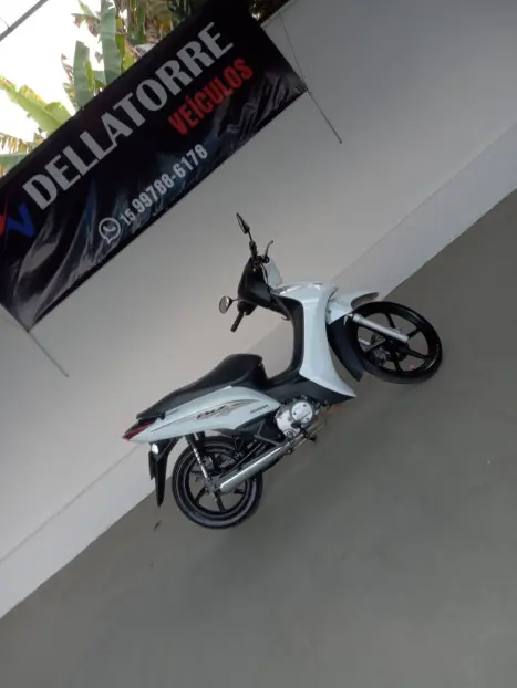HONDA Biz 125 EX, Foto 6