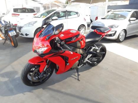 HONDA CBR 1000 RR FIRE BLADE, Foto 2