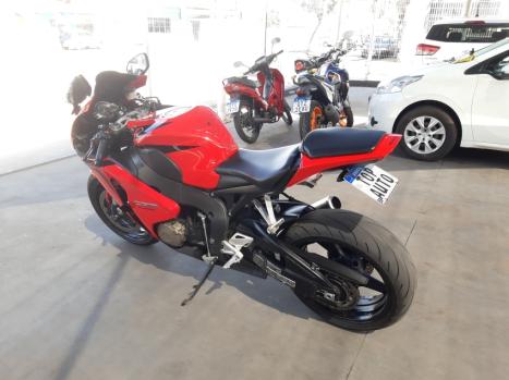 HONDA CBR 1000 RR FIRE BLADE, Foto 4