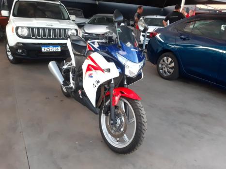 HONDA CBR 250 R, Foto 1