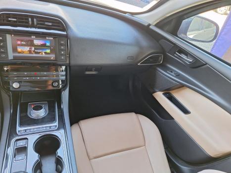 JAGUAR XE 2.0 16V 4P SI4 PURE TECH TURBO AUTOMTICO, Foto 9
