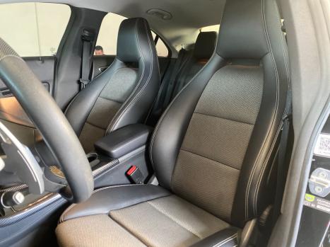 MERCEDES-BENZ CLA 180 1.6 16V 4P CGI TURBO 7G-TRONIC DCT AUTOMTICO, Foto 7