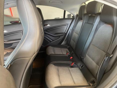 MERCEDES-BENZ CLA 180 1.6 16V 4P CGI TURBO 7G-TRONIC DCT AUTOMTICO, Foto 8