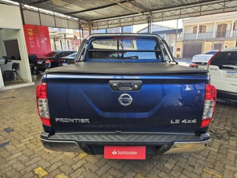 NISSAN Frontier 2.3 16V LE 4X4 CABINE DUPLA BI-TURBO DIESEL AUTOMTICO, Foto 6