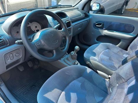 RENAULT Clio Sedan 1.0 16V 4P RT, Foto 8