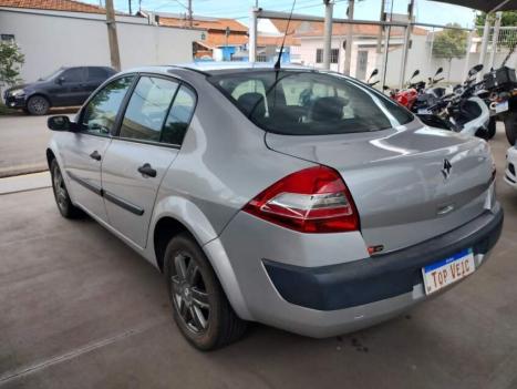 RENAULT Megane Sedan 1.6 16V 4P FLEX EXPRESION, Foto 4