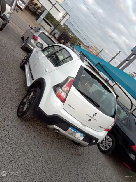 RENAULT Sandero 1.6 16V 4P FLEX STEPWAY AUTOMTICO, Foto 5