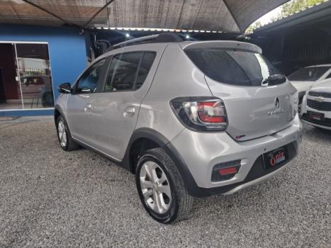 RENAULT Sandero 1.6 4P FLEX STEPWAY, Foto 4