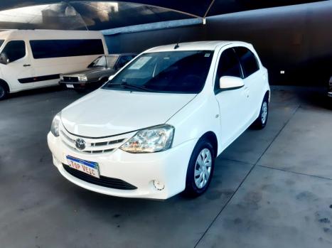 TOYOTA Etios Hatch 1.5 16V 4P FLEX XS, Foto 3