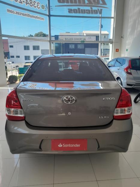 TOYOTA Etios Sedan 1.5 16V 4P FLEX XS AUTOMTICO, Foto 5