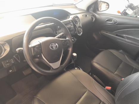 TOYOTA Etios Sedan 1.5 16V 4P FLEX XS AUTOMTICO, Foto 10
