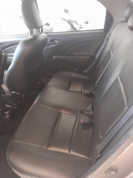 TOYOTA Etios Sedan 1.5 16V 4P FLEX XS AUTOMTICO, Foto 12