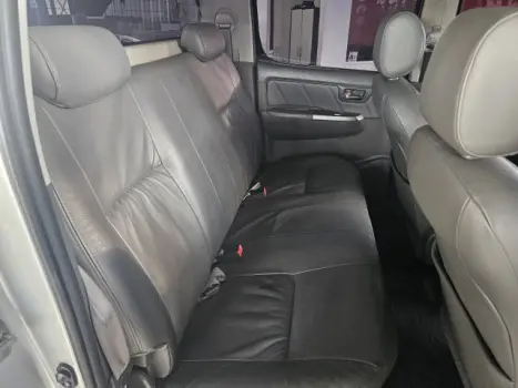 TOYOTA Hilux Caminhonete 2.7 16V 4P SRV FLEX CABINE DUPLA AUTOMTICO, Foto 9