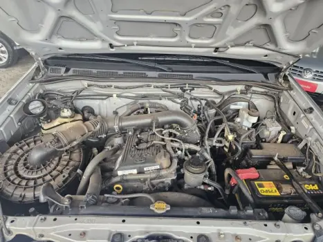 TOYOTA Hilux Caminhonete 2.7 16V 4P SRV FLEX CABINE DUPLA AUTOMTICO, Foto 11