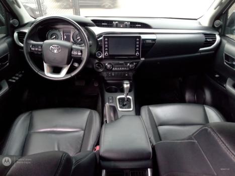 TOYOTA Hilux Caminhonete 2.8 16V SRV 4X4 DIESEL CABINE DUPLA AUTOMTICO, Foto 9