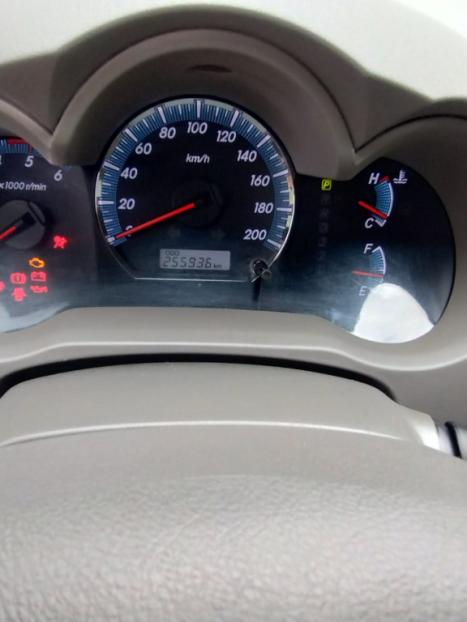 TOYOTA Hilux SW4 3.0 16V 4P SRV 4X4 7 LUGARES TURBO DIESEL AUTOMTICO, Foto 6