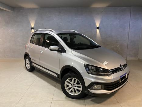 VOLKSWAGEN Crossfox 1.6 4P FLEX I-MOTION AUTOMATIZADO, Foto 2