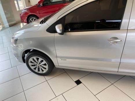 VOLKSWAGEN Fox 1.0 4P TRENDLINE FLEX, Foto 3