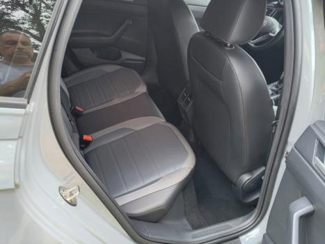 VOLKSWAGEN Nivus 1.0 4P FLEX 200 TSI HIGHLINE TURBO AUTOMTICO, Foto 12