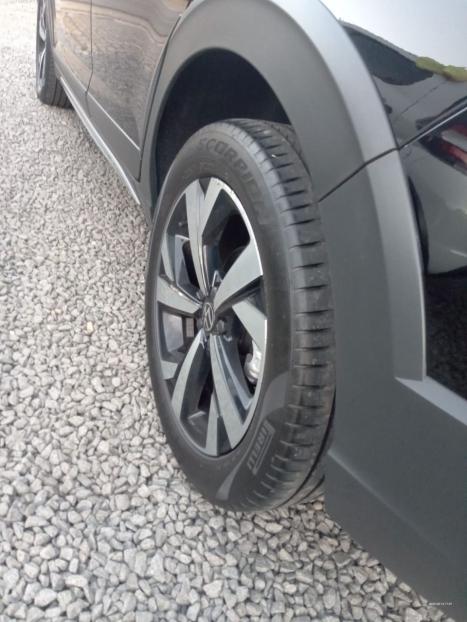 VOLKSWAGEN Nivus 1.0 4P FLEX 200 TSI HIGHLINE TURBO AUTOMTICO, Foto 6