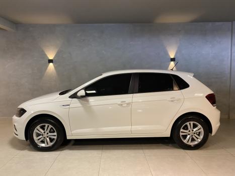 VOLKSWAGEN Polo Hatch 1.0 12V 4P 200 TSI  COMFORTLINE AUTOMTICO, Foto 2