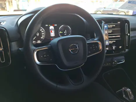 VOLVO XC40 1.5 16V 4P T5 RECHARGE HBRIDO INSCRIPTION GEARTRONIC AUTOMTICO, Foto 11