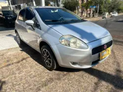FIAT Punto 1.8 16V 4P FLEX ESSENCE DUALOGIC AUTOMATIZADO