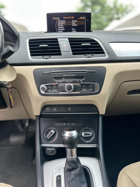 AUDI Q3 1.4 4P FLEX TFSI S-TRONIC AUTOM�TICO, Foto 16