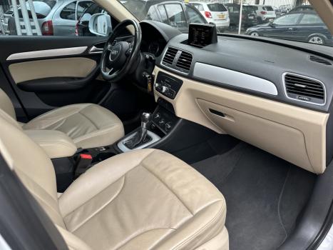 AUDI Q3 1.4 4P FLEX TFSI S-TRONIC AUTOM�TICO, Foto 19