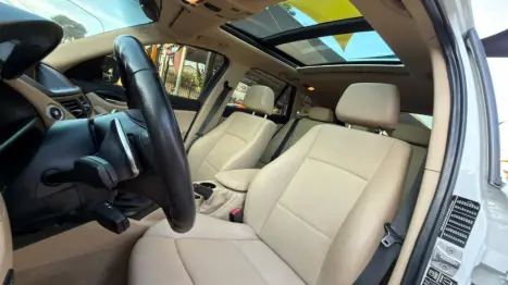 BMW X1 3.0 24V 4P X-DRIVE 28I AUTOM�TICO, Foto 16