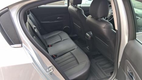 CHEVROLET Cruze Hatch 1.8 16V 4P LT SPORT FLEX AUTOM�TICO, Foto 5
