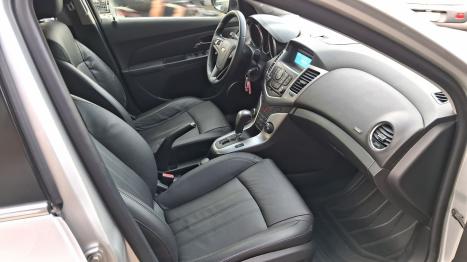 CHEVROLET Cruze Hatch 1.8 16V 4P LT SPORT FLEX AUTOM�TICO, Foto 6