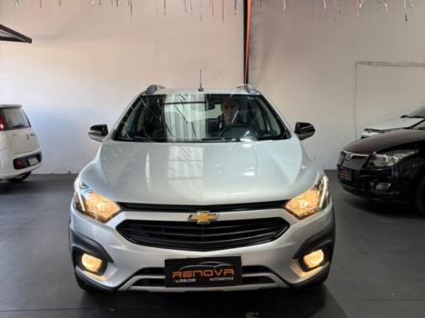 CHEVROLET Onix Hatch 1.4 4P FLEX ACTIV AUTOM�TICO, Foto 2