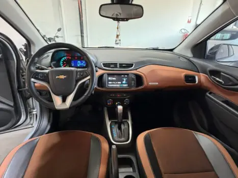 CHEVROLET Onix Hatch 1.4 4P FLEX ACTIV AUTOM�TICO, Foto 7