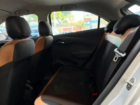 CHEVROLET Onix Hatch 1.4 4P FLEX ACTIV AUTOM�TICO, Foto 8