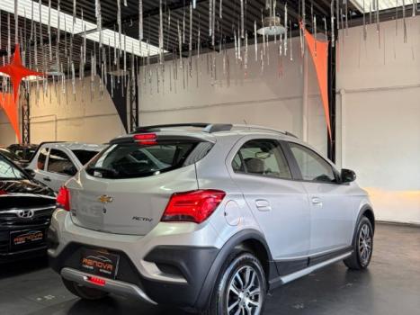 CHEVROLET Onix Hatch 1.4 4P FLEX ACTIV AUTOM�TICO, Foto 11