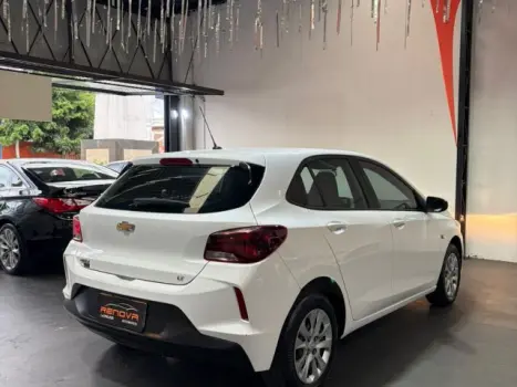 CHEVROLET Onix Hatch 1.0 4P FLEX LT, Foto 12