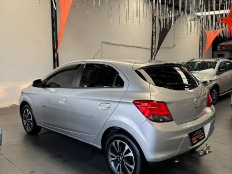 CHEVROLET Onix Hatch 1.4 4P FLEX LTZ, Foto 14