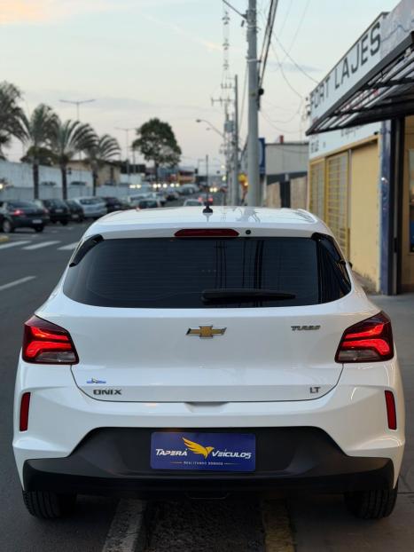 CHEVROLET Onix Sedan 1.0 12V 4P FLEX LT PLUS TURBO, Foto 4