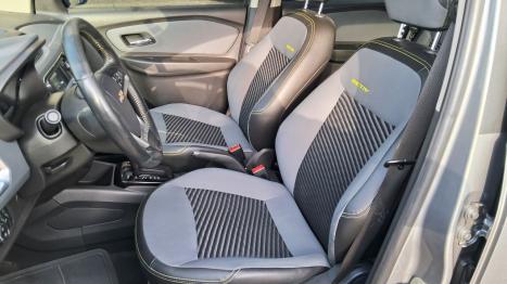 CHEVROLET Spin 1.8 4P FLEX ACTIV7 7 LUGARES AUTOM�TICO, Foto 9